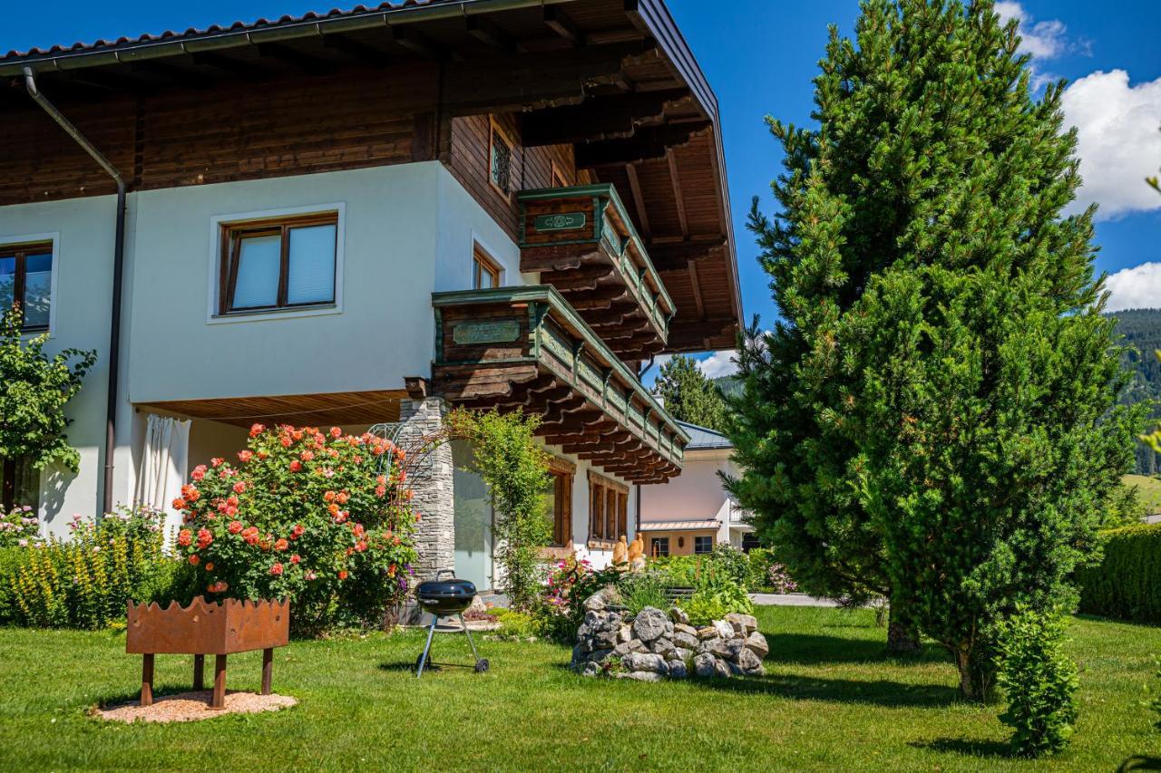 Holiday Im Gaestehaus Warter In Altenmarkt Altenmarkt im Pongau Exterior foto